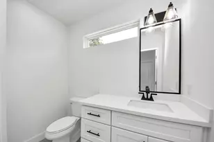4918 Culmore Ln, Houston, TX 77021 - Photo 9