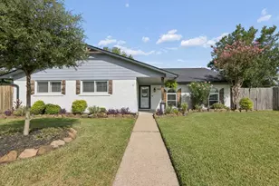 2418 Lufkin Ln, Deer Park, TX 77536 - Photo 1