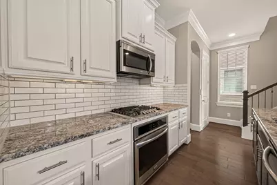 8326 Ginger Oak Street, Houston, TX 77055 - Photo 15