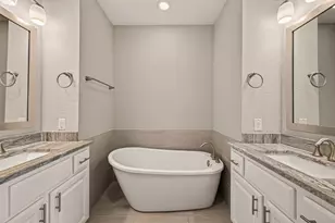 8326 Ginger Oak St, Houston, TX 77055 - Photo 27