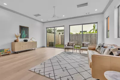 1724 Ridgewood Street, Houston, TX 77006 - Photo 13