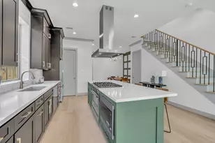 1724 Ridgewood St, Houston, TX 77006 - Photo 3