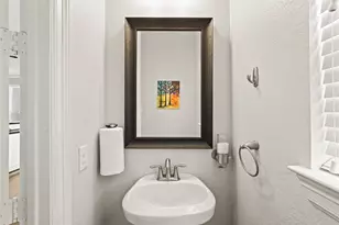 10020 Spring Shadows Park Cir, Houston, TX 77080 - Photo 25