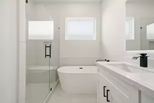 1412 Cedar Post Ln, Houston, TX 77055 - Photo 25