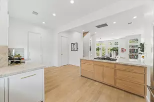 2224 Mid Ln, Houston, TX 77027 - Photo 11