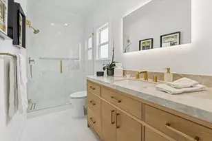 2224 Mid Ln, Houston, TX 77027 - Photo 17