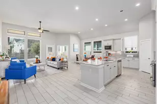 107 Yellow Perch Wy, Conroe, TX 77318 - Photo 5