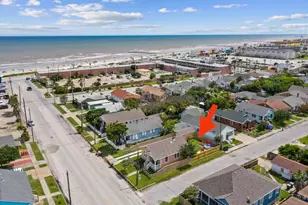 2601 37th St, Galveston, TX 77550 - Photo 47