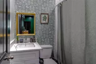 9816 Masterson St, Houston, TX 77029 - Photo 9