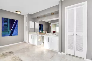 11307 Overbrook Ln, Houston, TX 77077 - Photo 23