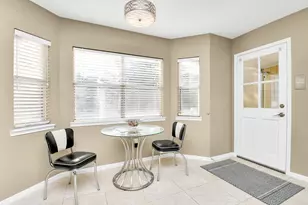 11307 Overbrook Ln, Houston, TX 77077 - Photo 19