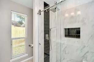 11307 Overbrook Ln, Houston, TX 77077 - Photo 33