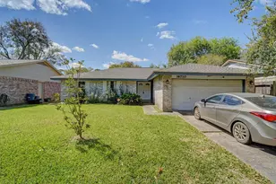 16710 Blackhawk Blvd, Friendswood, TX 77546 - Photo 1
