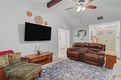 16710 Blackhawk Boulevard, Friendswood, TX 77546 - Photo 9