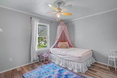 16710 Blackhawk Boulevard, Friendswood, TX 77546 - Photo 19