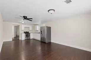 515 Riggs St, Baytown, TX 77520 - Photo 13