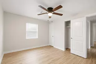 515 Riggs St, Baytown, TX 77520 - Photo 23