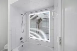664 N Eldridge Pkwy, Houston, TX 77079 - Photo 23