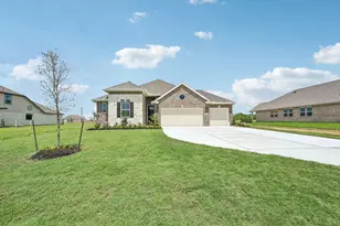 220 Dunovant Dr, Sealy, TX 77474 - Photo 1