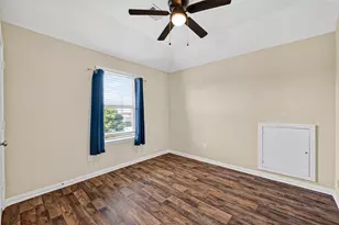 23010 Tindarey Falls Ln, Katy, TX 77493 - Photo 37