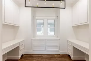 828 E 28th St, Houston, TX 77009 - Photo 29