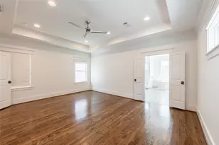 828 E 28th St, Houston, TX 77009 - Photo 33