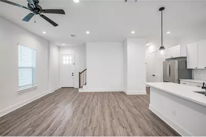 1216 McNeil Street, Houston, TX 77009 - Photo 9