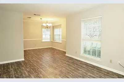 15114 Rolling Oaks Drive, Houston, TX 77070 - Photo 5