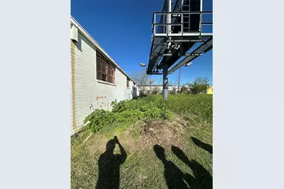 8243 Telephone Road, Houston, TX 77061 - Photo 5