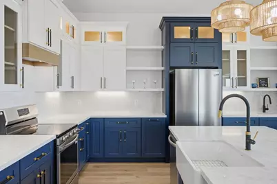 4411 Strand Avenue, Port Bolivar, TX 77650 - Photo 17