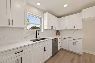 16106 San Rio Drive, Houston, TX 77083 - Photo 27