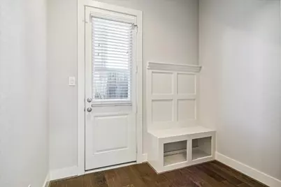 10906 Brookeshire Chase Lane Lane, Houston, TX 77043 - Photo 5