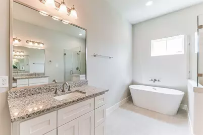 10906 Brookeshire Chase Lane Lane, Houston, TX 77043 - Photo 27
