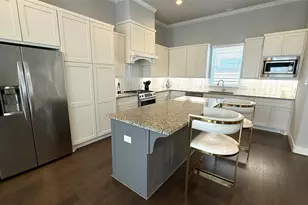 10906 Brookeshire Chase Ln Ln, Houston, TX 77043 - Photo 19