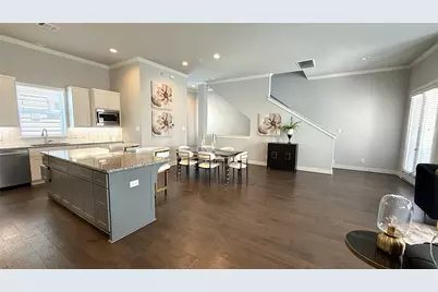 10906 Brookeshire Chase Lane Lane, Houston, TX 77043 - Photo 13
