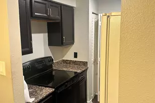 3662 Ocee St, Houston, TX 77063 - Photo 7