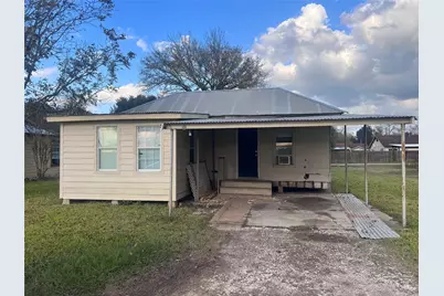 815 E Railroad Street, Boling, TX 77420 - Photo 1