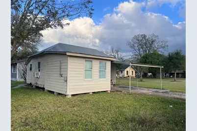 815 E Railroad Street, Boling, TX 77420 - Photo 3