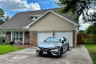 11923 Hendon Ln, Houston, TX 77072 - Photo 3