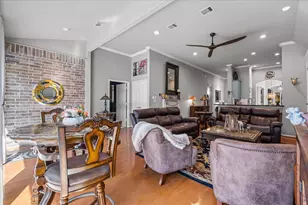 1607 S Primavera Dr, Pearland, TX 77581 - Photo 11