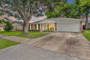 12415 Rincon Dr, Houston, TX 77077 - Photo 1