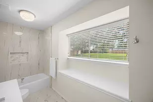 10824 W Mulberry Dr, La Porte, TX 77571 - Photo 19