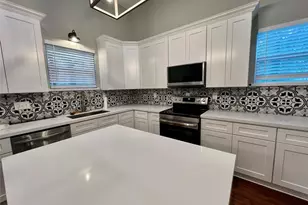 282 11th, Somerville, TX 77879 - Photo 3