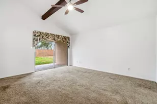 74 Oak Grove Ln, Conroe, TX 77304 - Photo 17