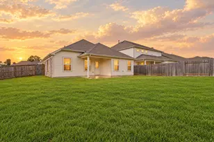 5643 Silverleaf Oak Ln, Houston, TX 77066 - Photo 9