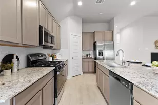 5643 Silverleaf Oak Ln, Houston, TX 77066 - Photo 21