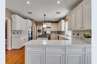 7119 Rustling Oaks Drive, Richmond, TX 77469 - Photo 9