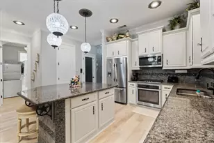 9208 Weinbauer Way, Houston, TX 77080 - Photo 7