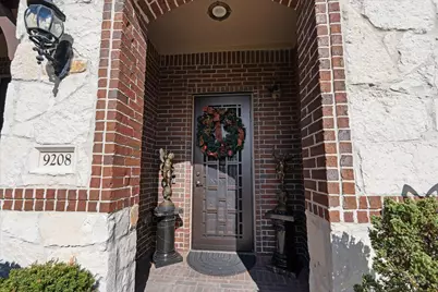 9208 Weinbauer Way, Houston, TX 77080 - Photo 3