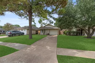 8622 Ashlawn Dr, Houston, TX 77083 - Photo 1